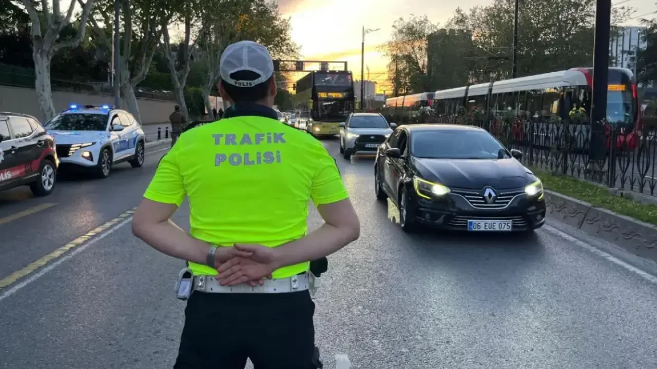 İstanbul'da Cumhuriyet Bayramı yolları kapatıyor