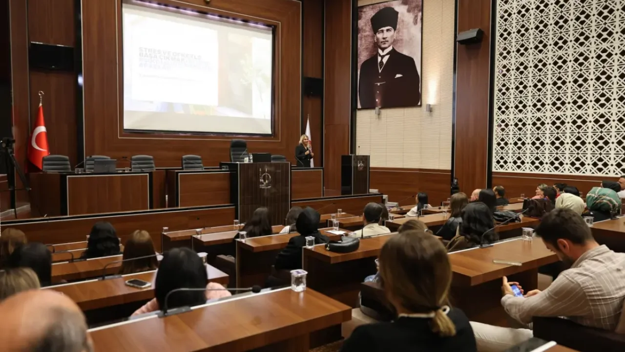 Keçiören Belediyesi personeline stres yönetimi eğitimi