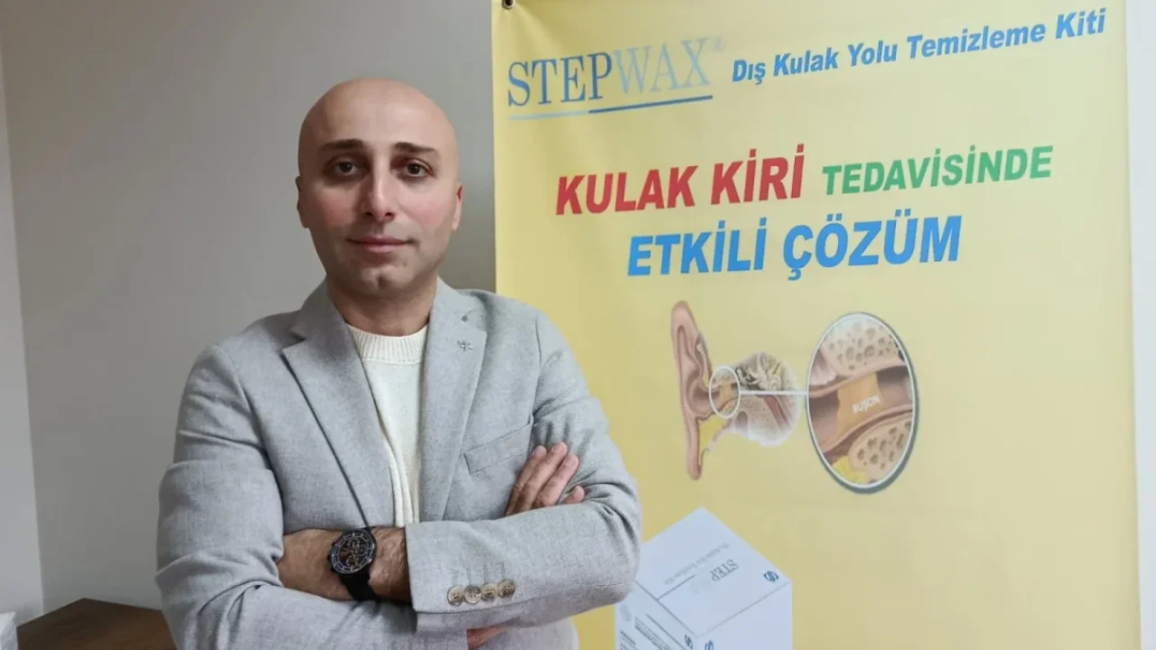 Kulak temizleme kiti Stepwax evde güvenli çözüm sunuyor