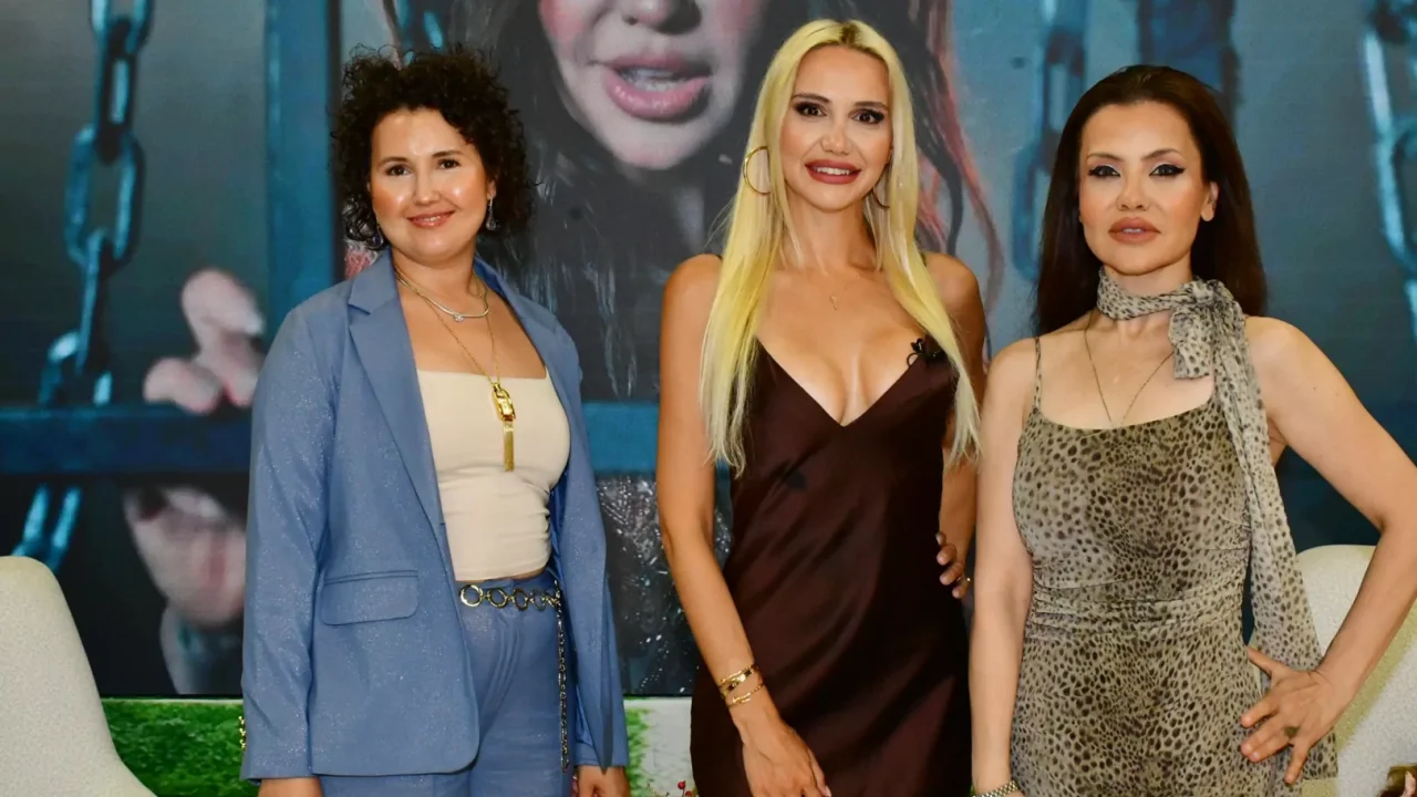 Lara ve Oksana Göçmen’den Ekranda Dostluk Buluşması 