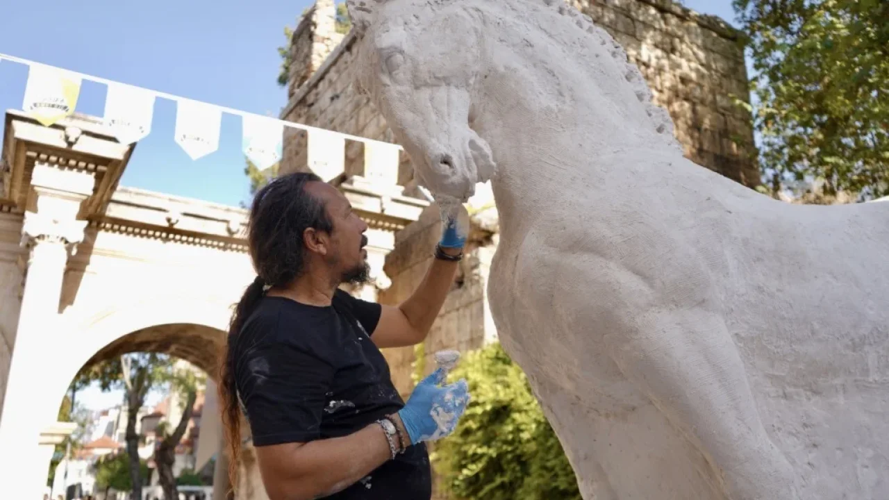 Likya Atı heykeli Antalya'da hayata geçiyor