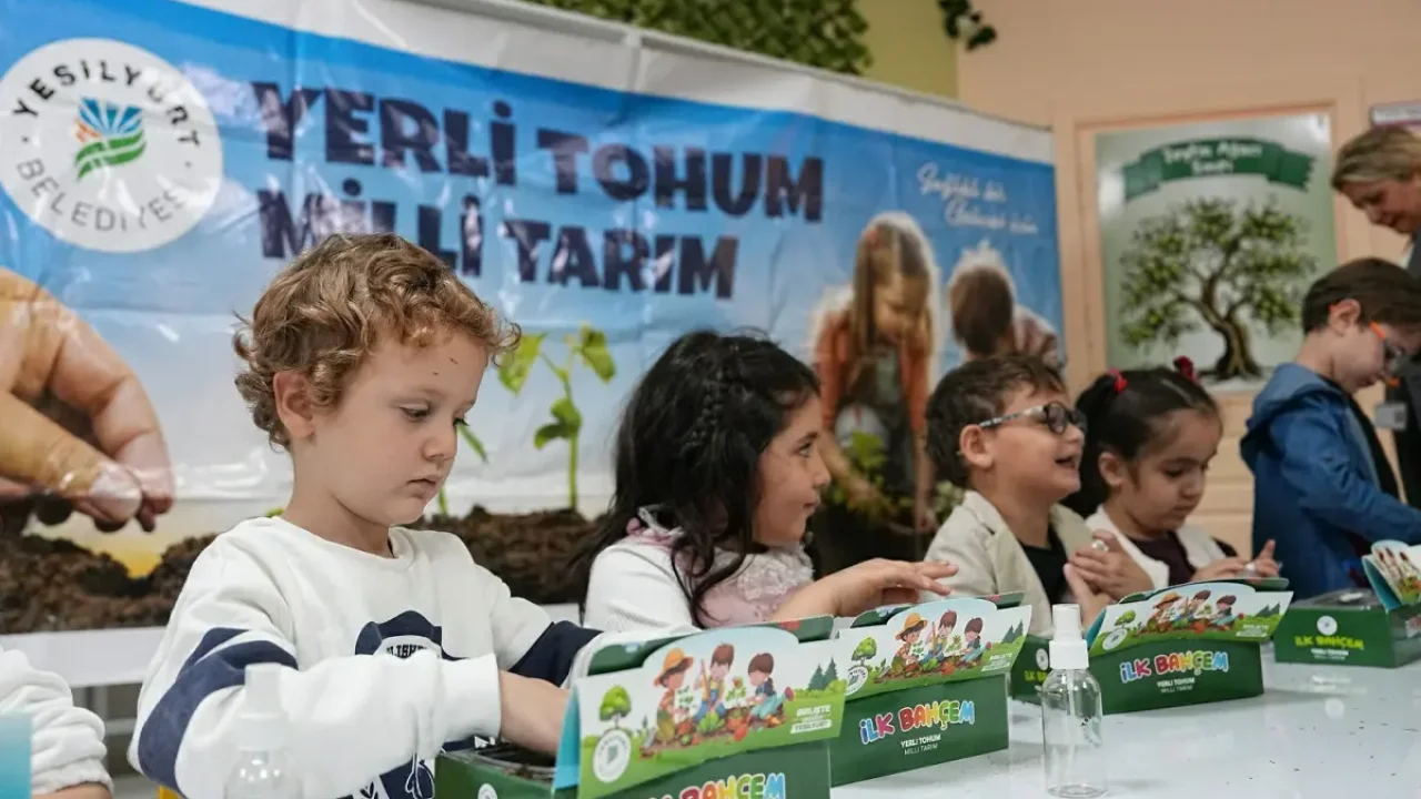 Malatya’da minik öğrencilere yerli tohum eğitimi
