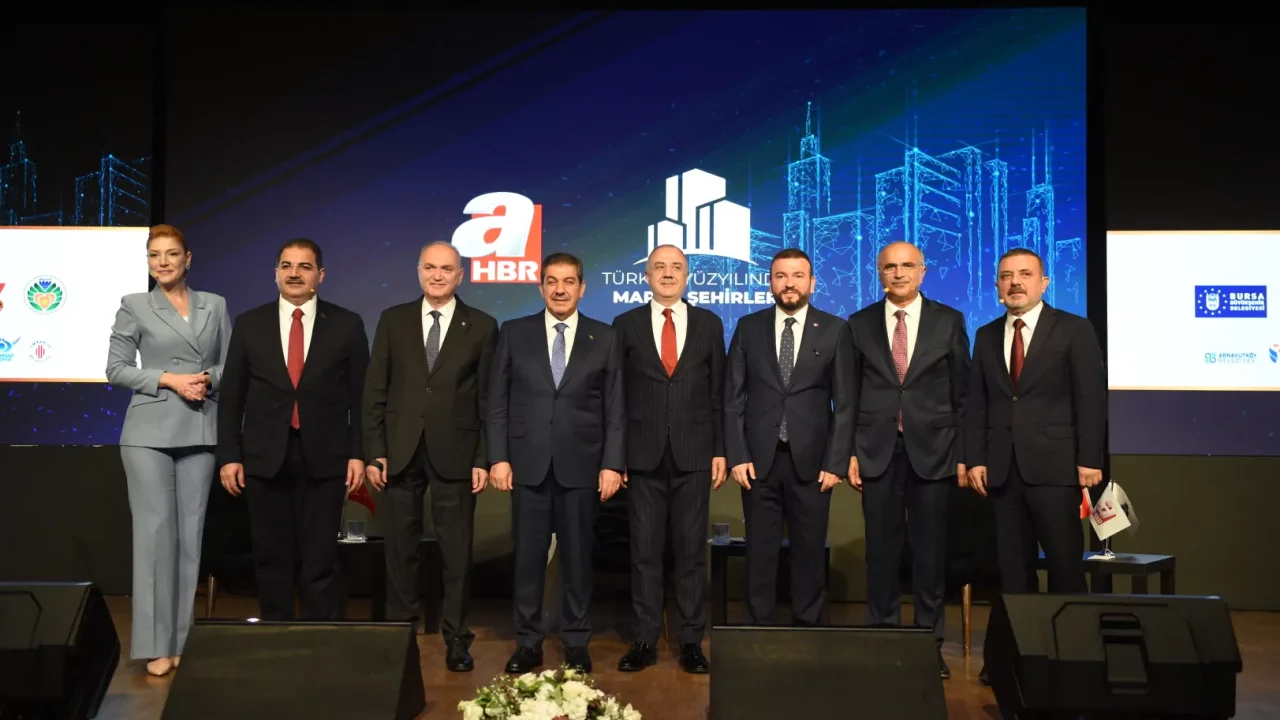 Marka Şehirler Zirvesi Dijitalleşmeyi Konuşuyor