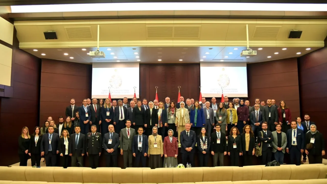 Okul şiddetine karşı ortak risk veri tabanı önerisi