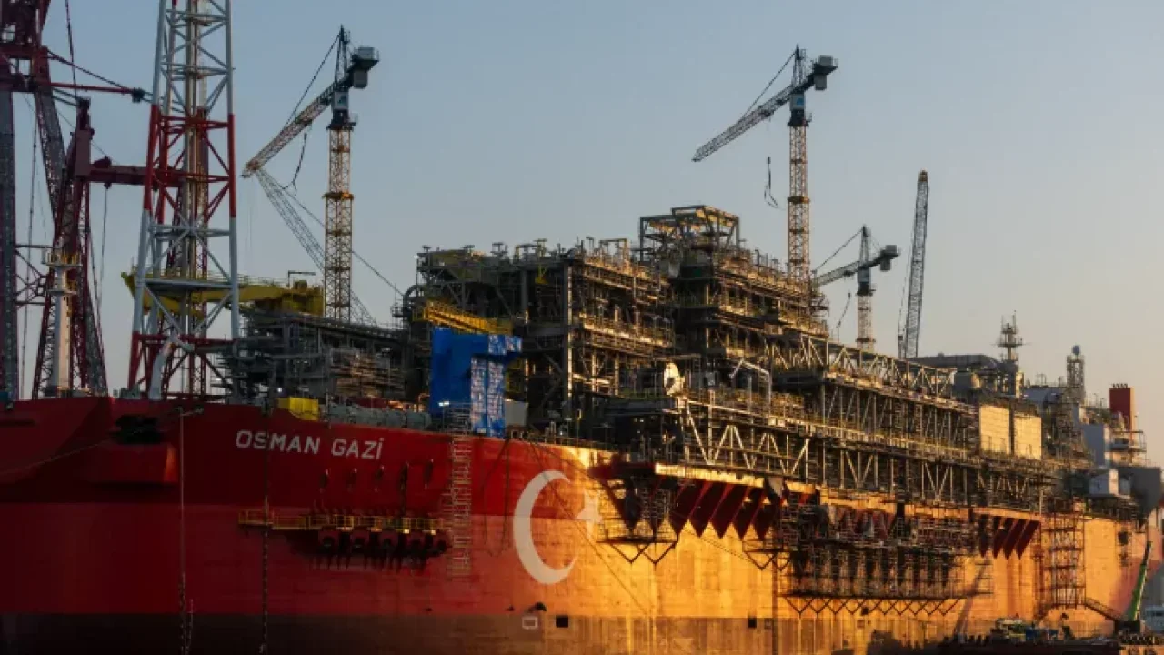 Osman Gazi Platformu Karadeniz’e Uğurlanıyor: Doğal Gaz Üretimi İkiye Katlanacak