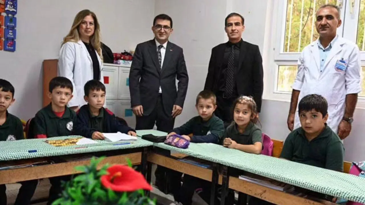 Osmaniye’de “Bir Tebessüme Değer” Etkinliği Çocukları Sevindirdi