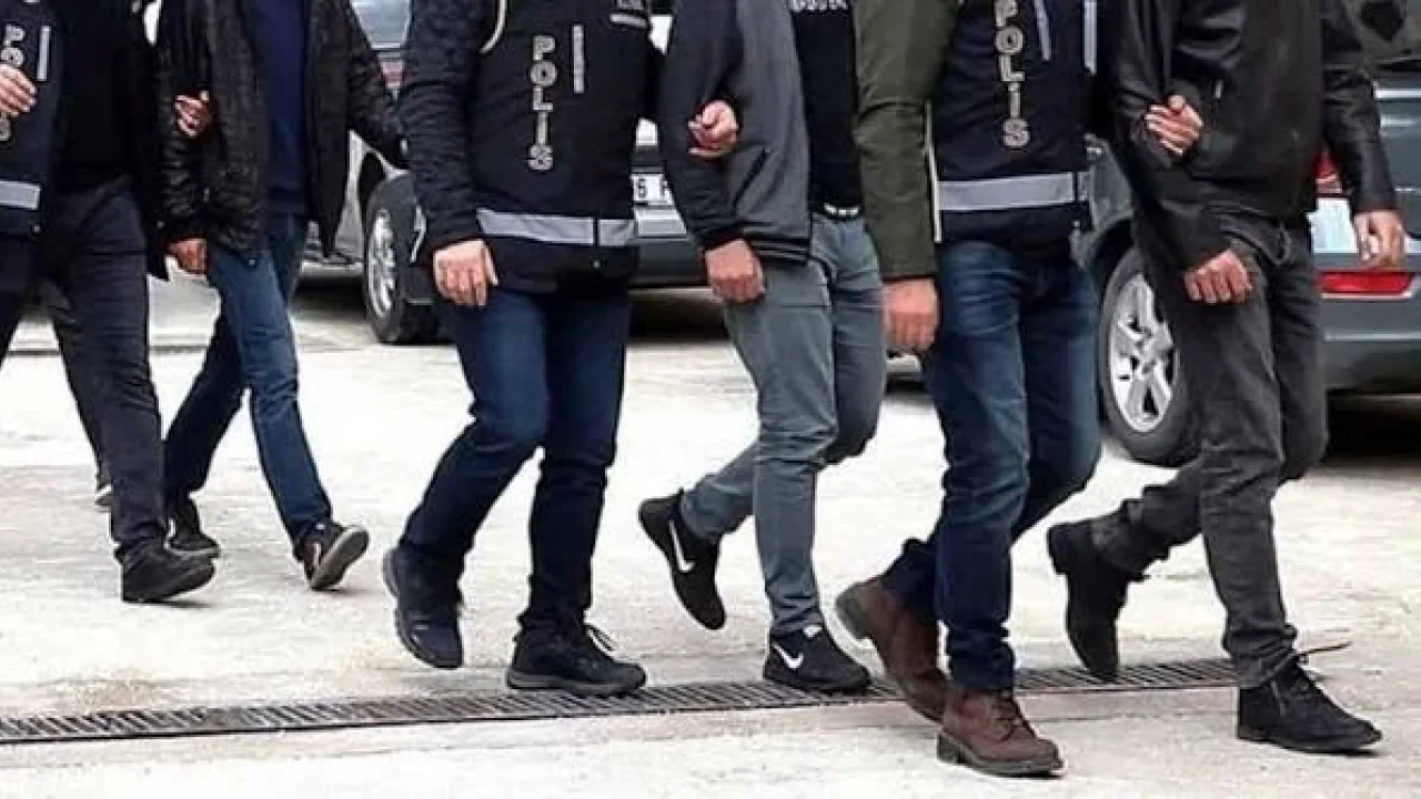 Sermaye piyasası soruşturmasında 5 kişi gözaltına.