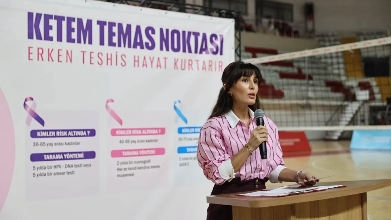 Sivas’ta meme kanserine karşı farkındalık için sahaya çıktılar