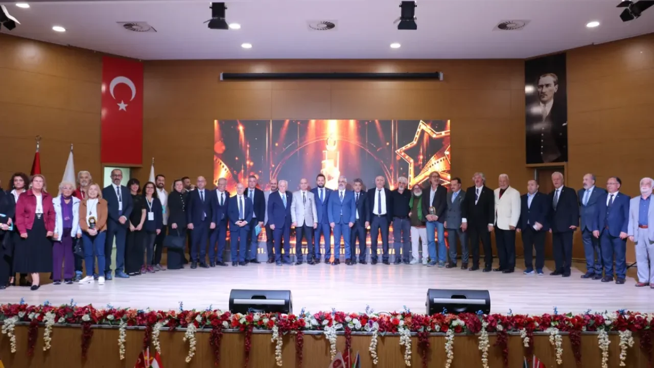 Türk Dünyası Belgesel Film Festivali ödülleri.
