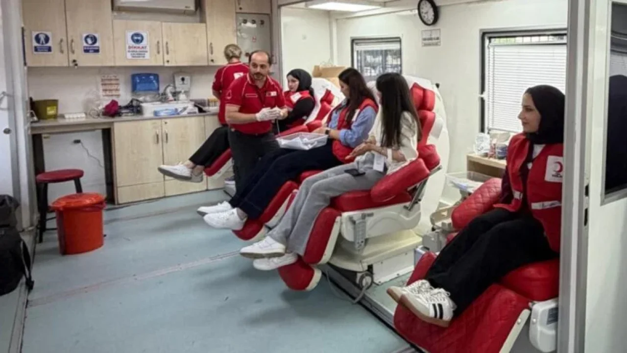 Üniversite öğrencilerinden kan bağışı dayanışması