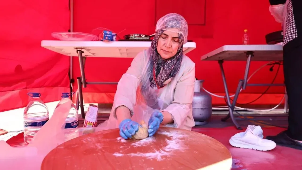 Yöresel Yemek Yarışması Ankara'da Lezzetleri.