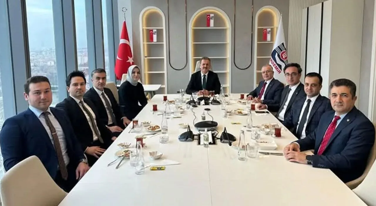 Kardemi̇r’deki Başarılı Çalışmalar Konuşuldu 47B18634 5476 43Be 986C 909Edd551146