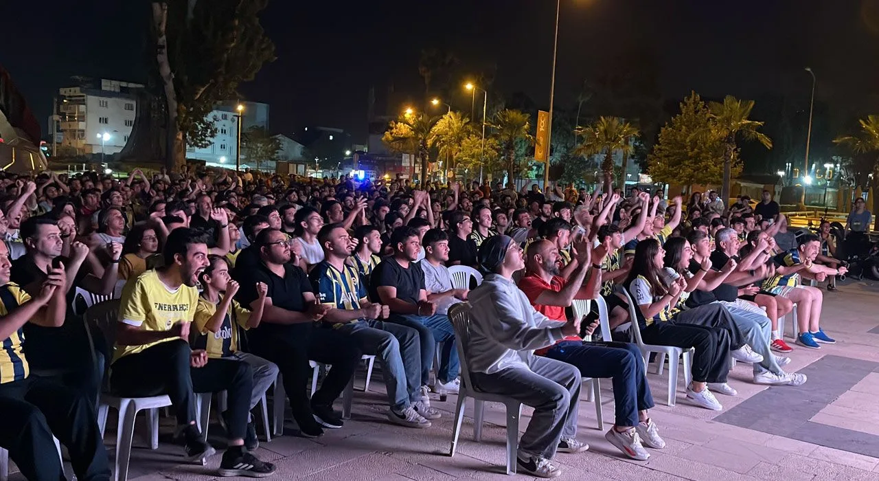 Fenerbahçe Zaferi Osmaniye’de Coşkuyla Kutlandı