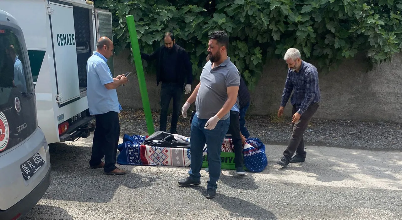 Osmaniye’de Anne Cinayeti: Oğlu Gözaltında