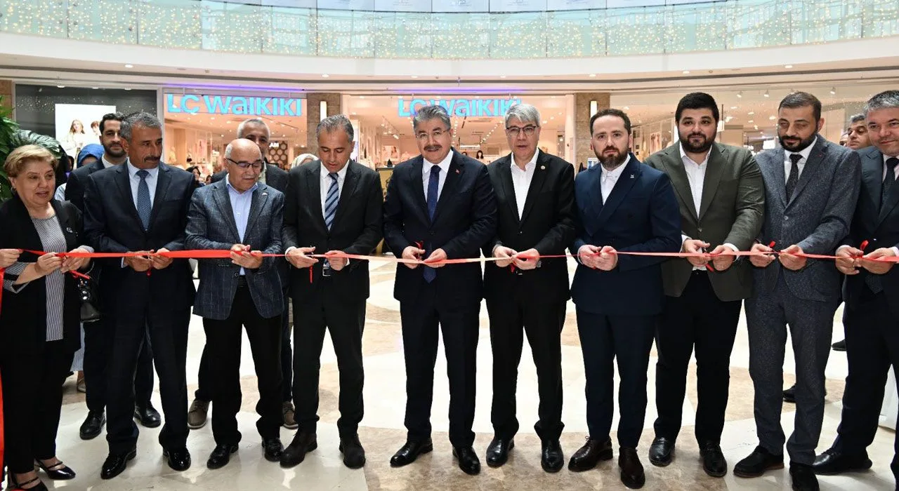 Osmaniyeli Kadınların El Emeği Sergilendi
