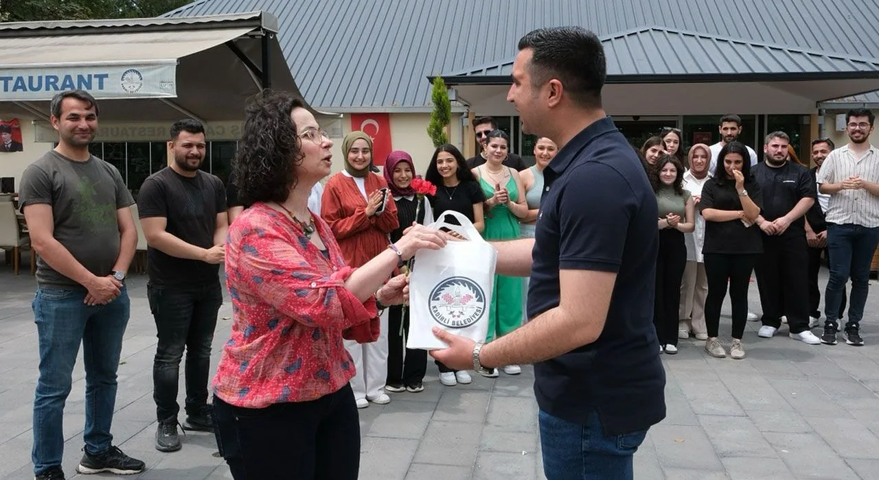 Kadirli Belediyesi’nden Genç Mühendislere Destek Kadirli Belediyesi’nden Genç Mühendislere Destek