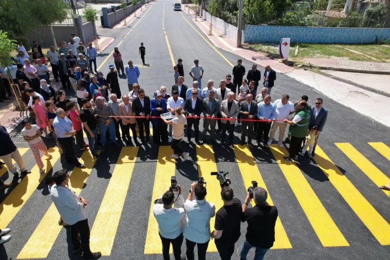 Osmaniye’de Asfalt Seferberliği Sürüyor Osmaniye’de Asfalt Seferberliği Sürüyor