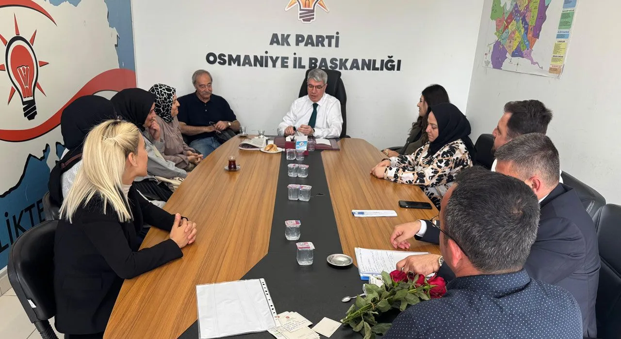 Seydi Gülsoy Vatandaşların Taleplerini Dinledi Seydi Gülsoy Vatandaşların Taleplerini Dinledi