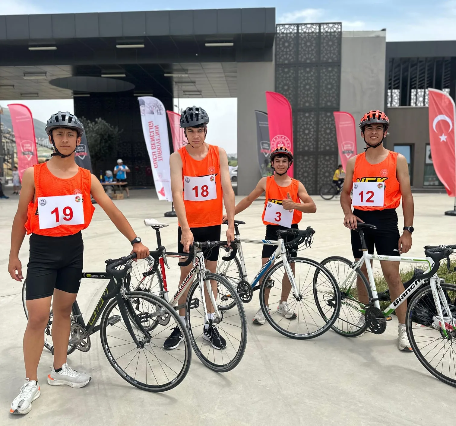 Osmaniye Triatlon Takımı Duatlonu Salladı Osmaniye Triatlon Takımı Duatlonu Salladı
