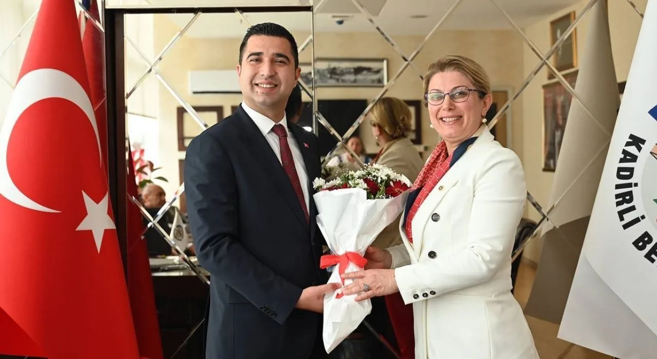 Asu Kaya’dan Kadirli Saldırısına Sert Tepki Asu Kaya’dan Kadirli Saldırısına Sert Tepki