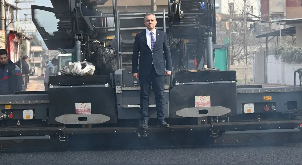 Osmaniye’de 100 Milyonluk Asfalt Yatırımı Osmaniye’de 100 Milyonluk Asfalt Yatırımı