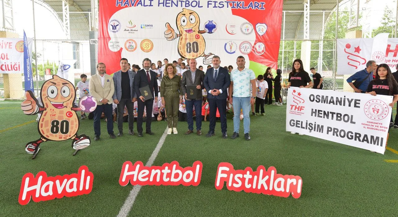 Hentbolun Geleceği Osmaniye’de Şekilleniyor Hentbolun Geleceği Osmaniye’de Şekilleniyor
