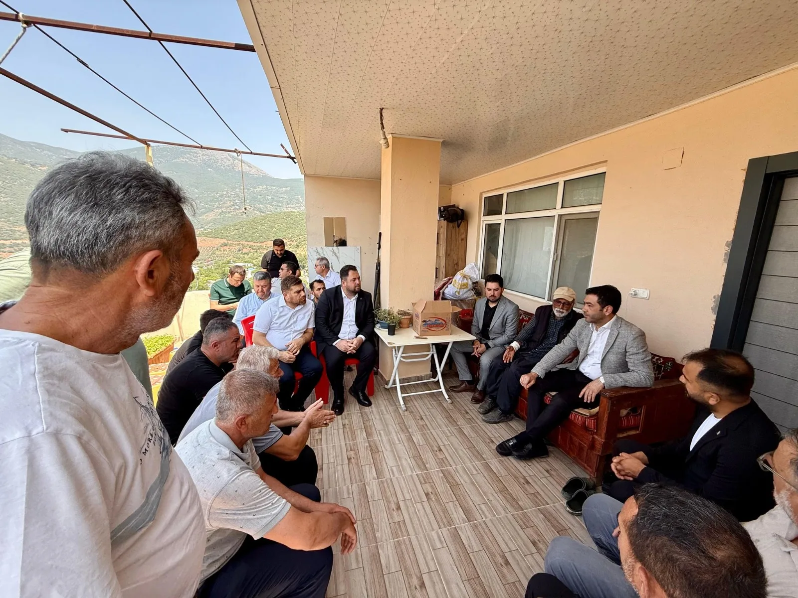 Binboğa, Madleen Gemisi Aktivistinin Ailesini Ziyaret Etti