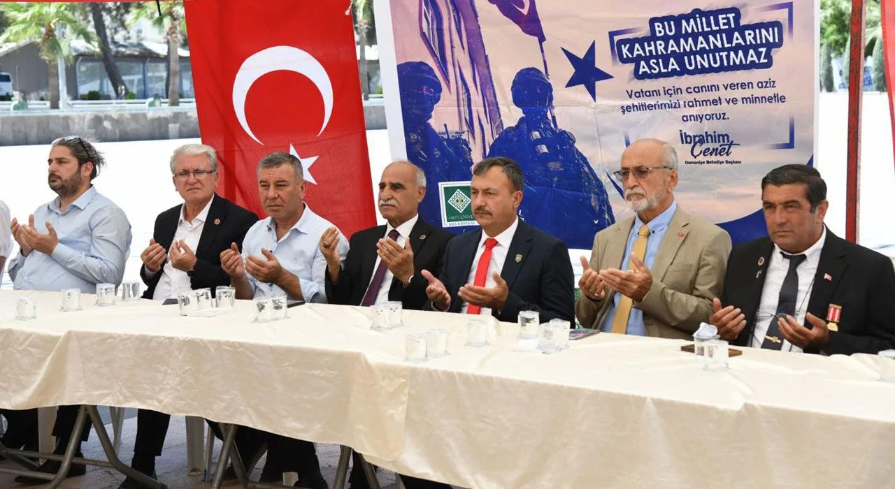 Osmaniye Belediyesi’nden Şehitlere Vefa Osmaniye Belediyesi’nden Şehitlere Vefa