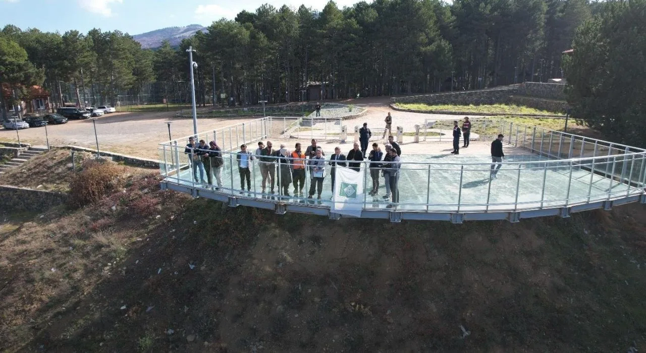 Zorkun Yaylası Şenlik Tepesi 2 Gün Kapalı Zorkun Yaylası Şenlik Tepesi 2 Gün Kapalı