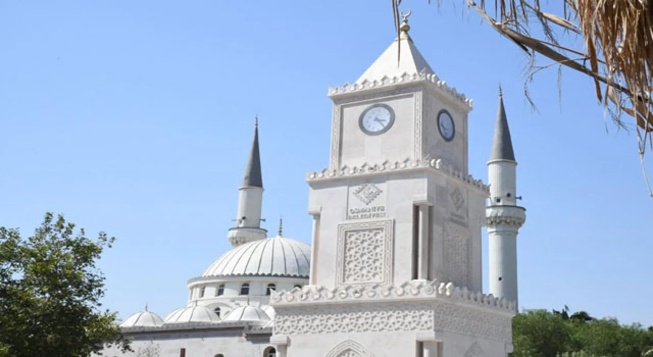 Osmaniye Belediyesi’nden Yeni Saat Kulesi Projesi Osmaniye Belediyesi’nden Yeni Saat Kulesi Projesi