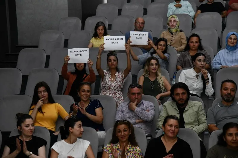 Osmaniye’de Belediye Personeline Şiddet Eğitimi
