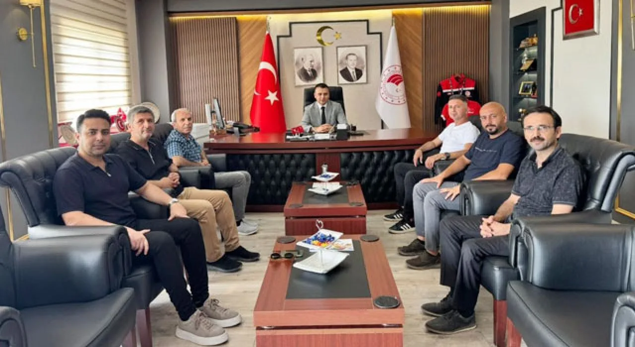 Osmaniye’de Cgc’den Tarım İl Müdürü’ne Anlamlı Ziyaret Osmaniye’de Cgc’den Tarım İl Müdürü’ne Anlamlı Ziyaret