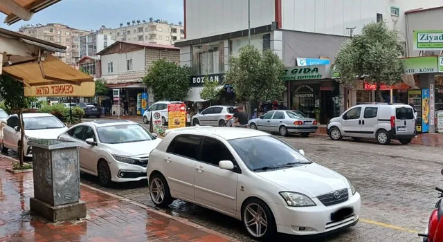 Sonbahar Osmaniye’ye Yağmurla Merhaba Dedi Sonbahar Osmaniye’ye Yağmurla Merhaba Dedi
