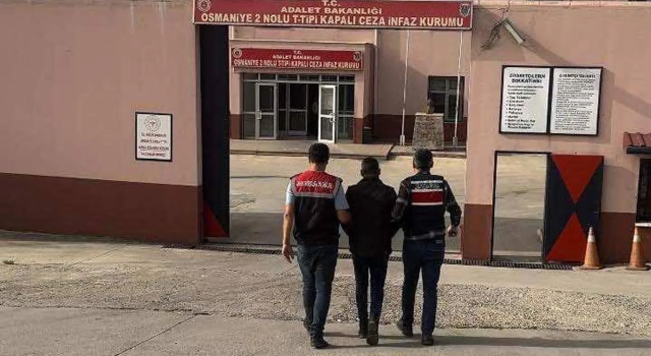 Jandarma’dan Osmaniye’de Deaş Ve Fetö’ye Darbe Jandarma’dan Osmaniye’de Deaş Ve Fetö’ye Darbe