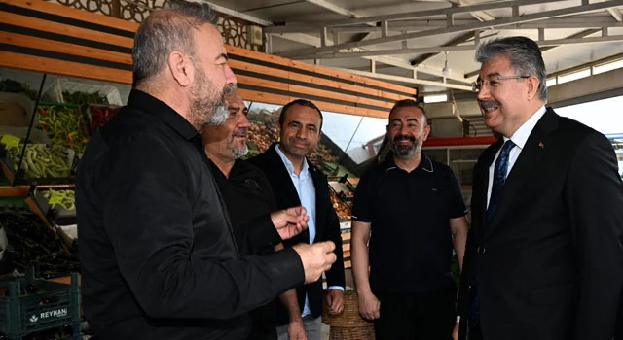 Vali Erdinç Yılmaz Osmaniye Esnafını Ziyaret Etti Vali Erdinç Yılmaz Osmaniye Esnafını Ziyaret Etti