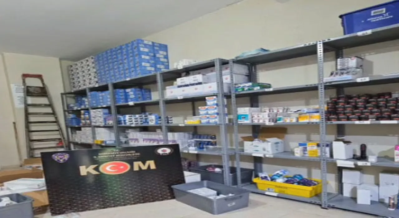 2,5 Milyon Tl Değerinde Kaçak İlaç Osmaniye’de Ele Geçirildi 2,5 Milyon Tl Değerinde Kaçak İlaç Osmaniye’de Ele Geçirildif 41D1 Bf34 960Acceb6A15
