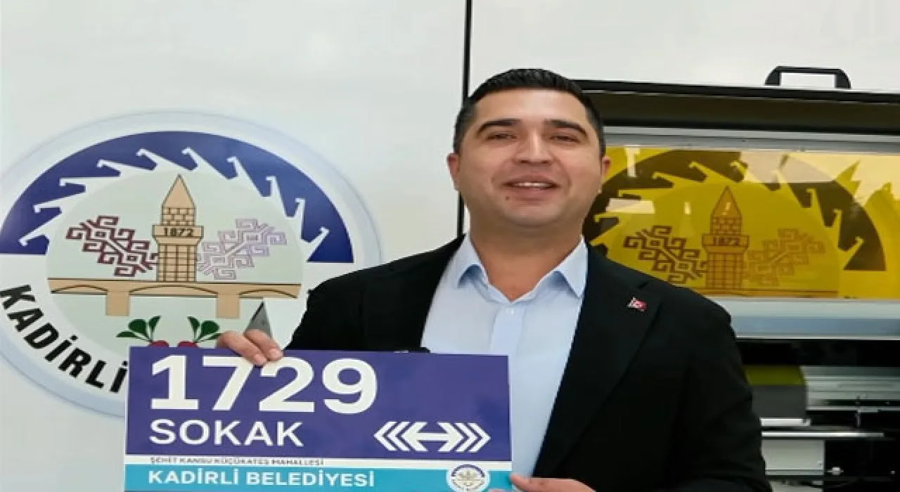 Kadirli’de 43 Bin Tabela Yenileniyor Kadirli’de 43 Bin Tabela Yenileniyor