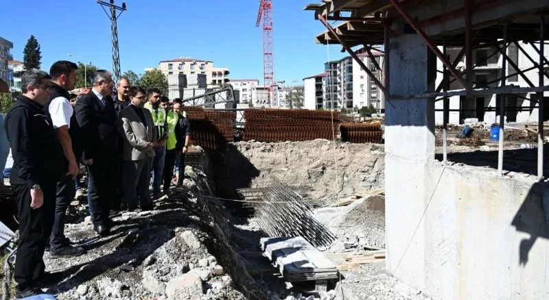Osmaniye’de 756 Yeni Konutun İnşaatı Sürüyor Osmaniye’de 756 Yeni Konutun İnşaatı Sürüyor