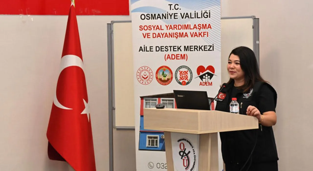 Okü’de Sosyal Hizmet Üzerine Farkındalık Etkinliği Okü’de Sosyal Hizmet Üzerine Farkındalık Etkinliği
