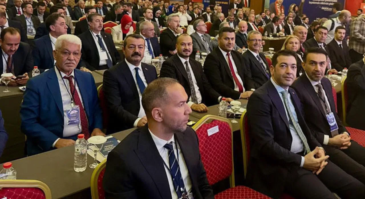 Ak Parti Osmaniye Heyeti Gaziantep’te Buluştu Ak Parti Osmaniye Heyeti Gaziantep’te Buluştu