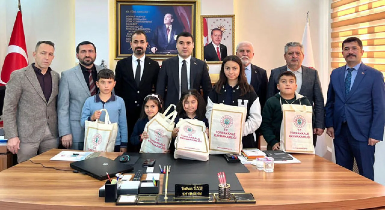 Toprakkaleli Öğrencilerden Filistin’e Anlamlı Destek