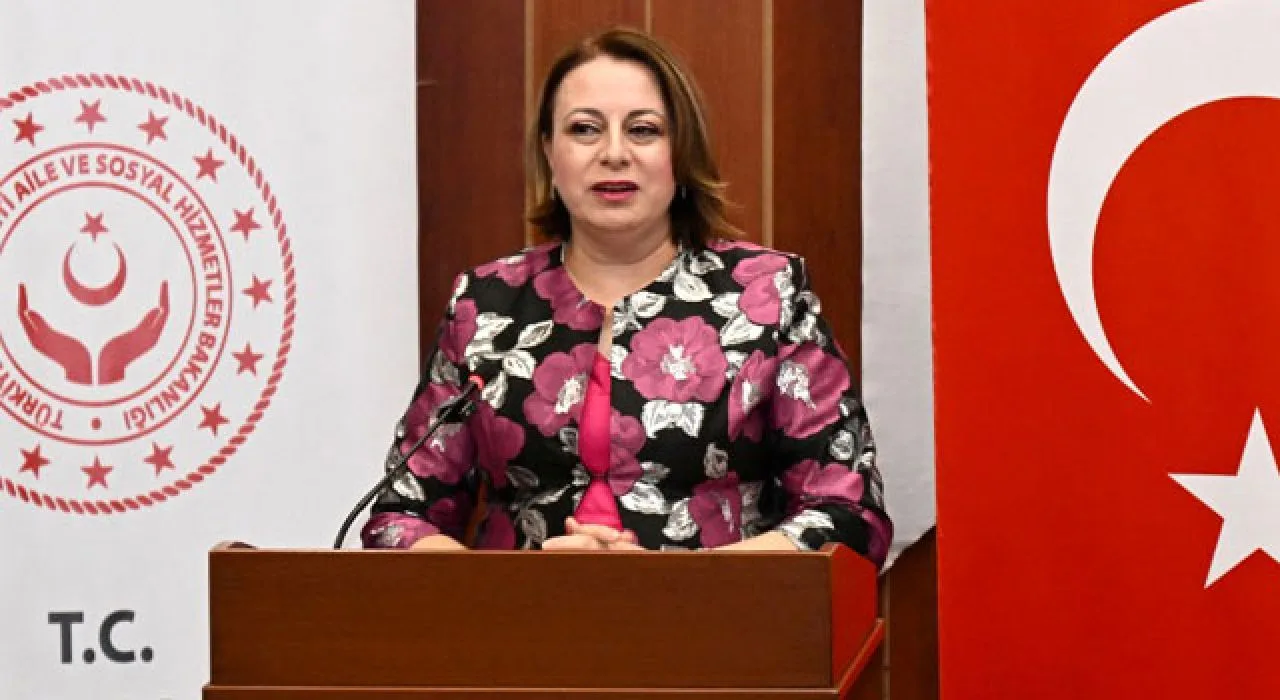 Doç. Dr. Şenay Yılmaz’a Yılın Akademisyen Ödülü