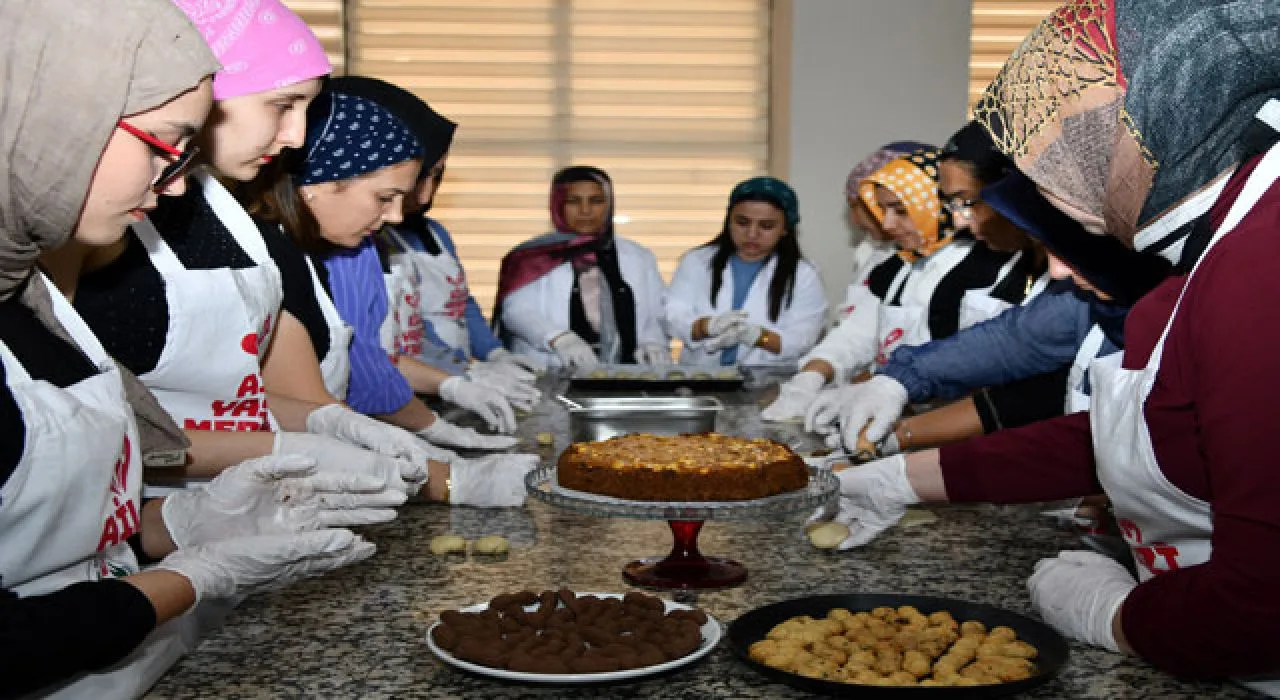 Osmaniye Belediyesi’nden Kadınlara Eğitim Desteği Osmaniye Belediyesi’nden Kadınlara Eğitim Desteği
