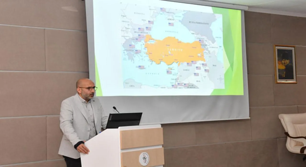 Okü’de Kıbrıs Meselesi Konferansı Düzenlendi Okü’de Kıbrıs Meselesi Konferansı Düzenlendi