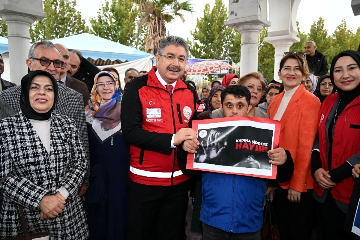 Osmaniye’de 25 Kasım Yürüyüşü Yoğun İlgi Gördü