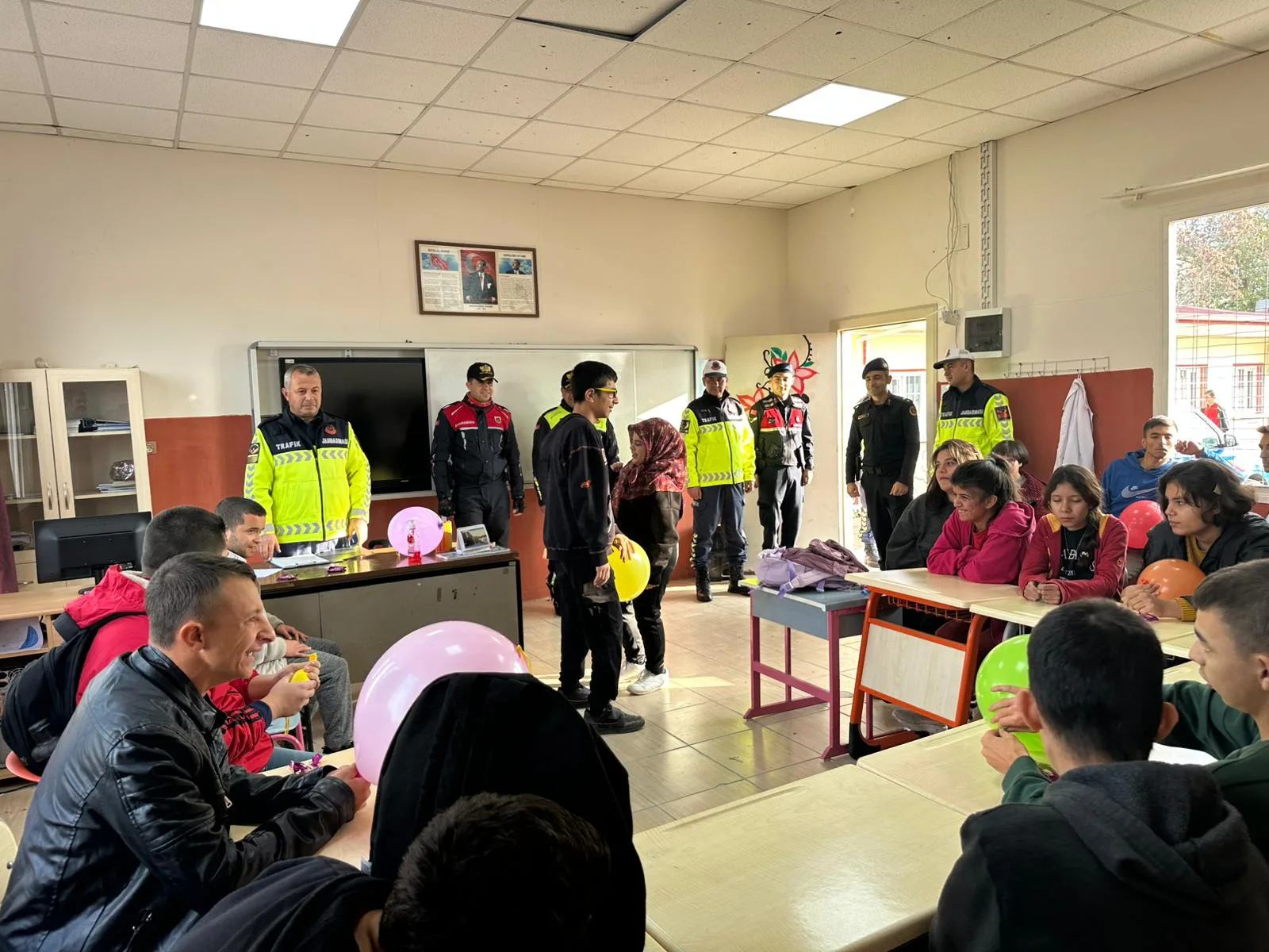 Osmaniye Jandarma’dan Özel Öğrencilere Trafik Dersi