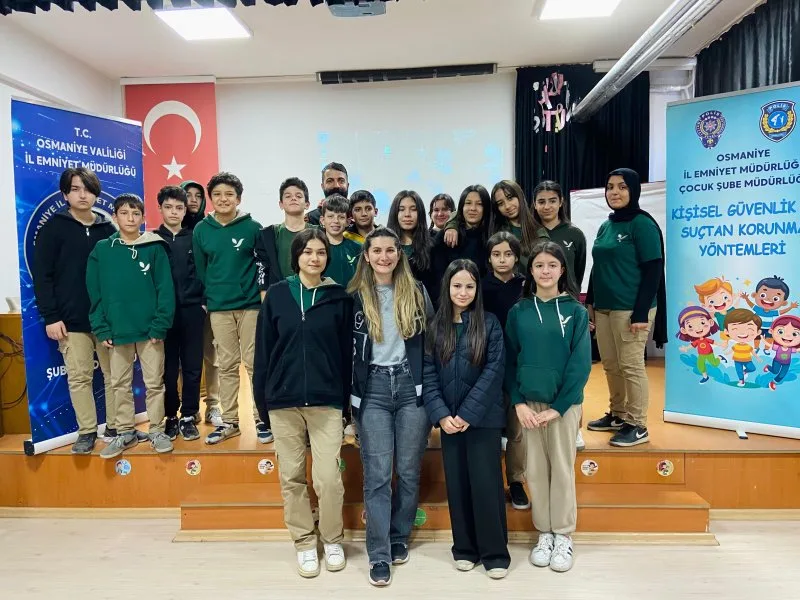 5323F25D 5193 44Ea 8339 C736754F4E46 5323F25D 5193 44Ea 8339 C736754F4E46