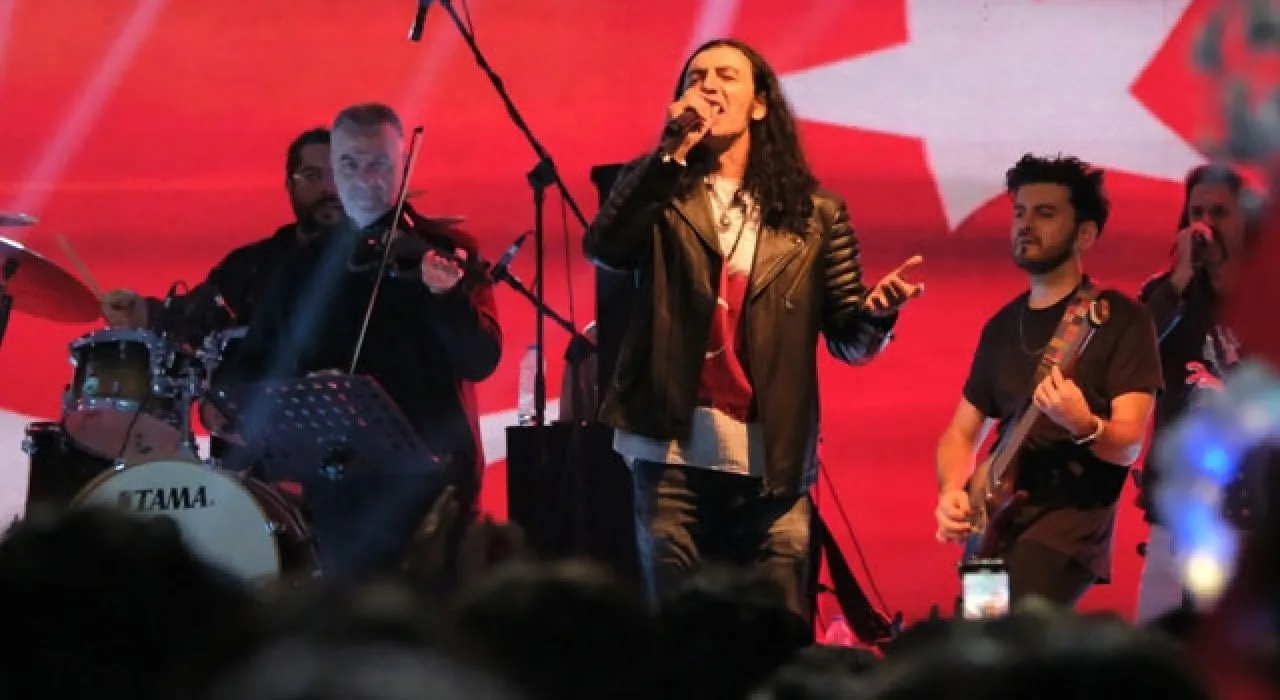 Murat Kekilli Osmaniye’de Maraton İçin Sahne Alacak Murat Kekilli Osmaniye’de Maraton İçin Sahne Alacak