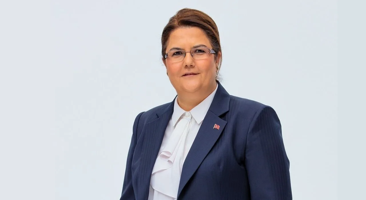 Derya Yanık’tan Suriye İç Savaşı Yıl Dönemi Mesajı