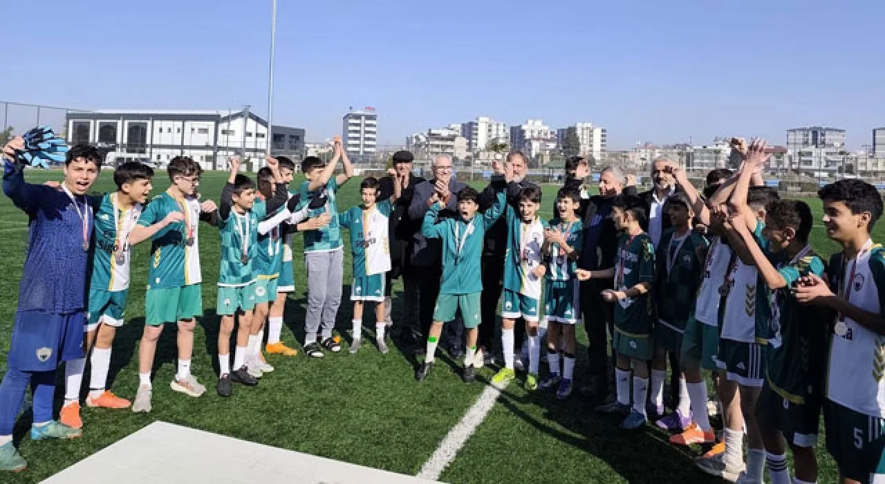 Osmaniye U14 Ligi Şampiyonu Yeşilovaspor
